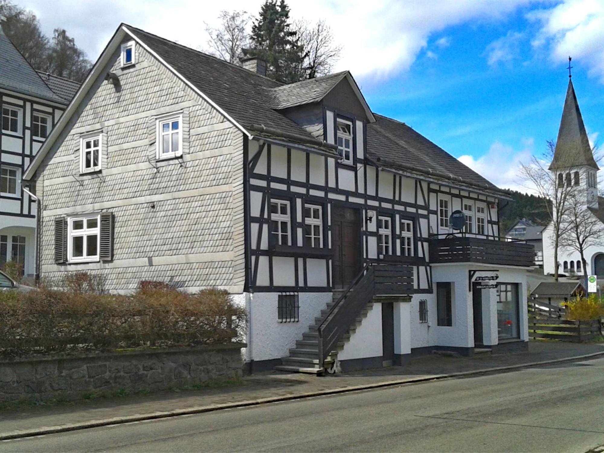 Cozy Holiday Home With Wifi In Hochsauerland Elpe ภายนอก รูปภาพ
